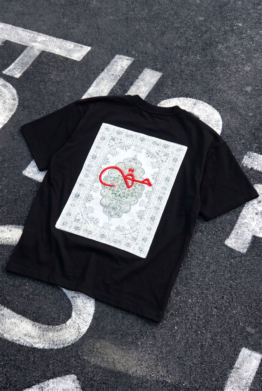 novel collection t- shirt حق❤️